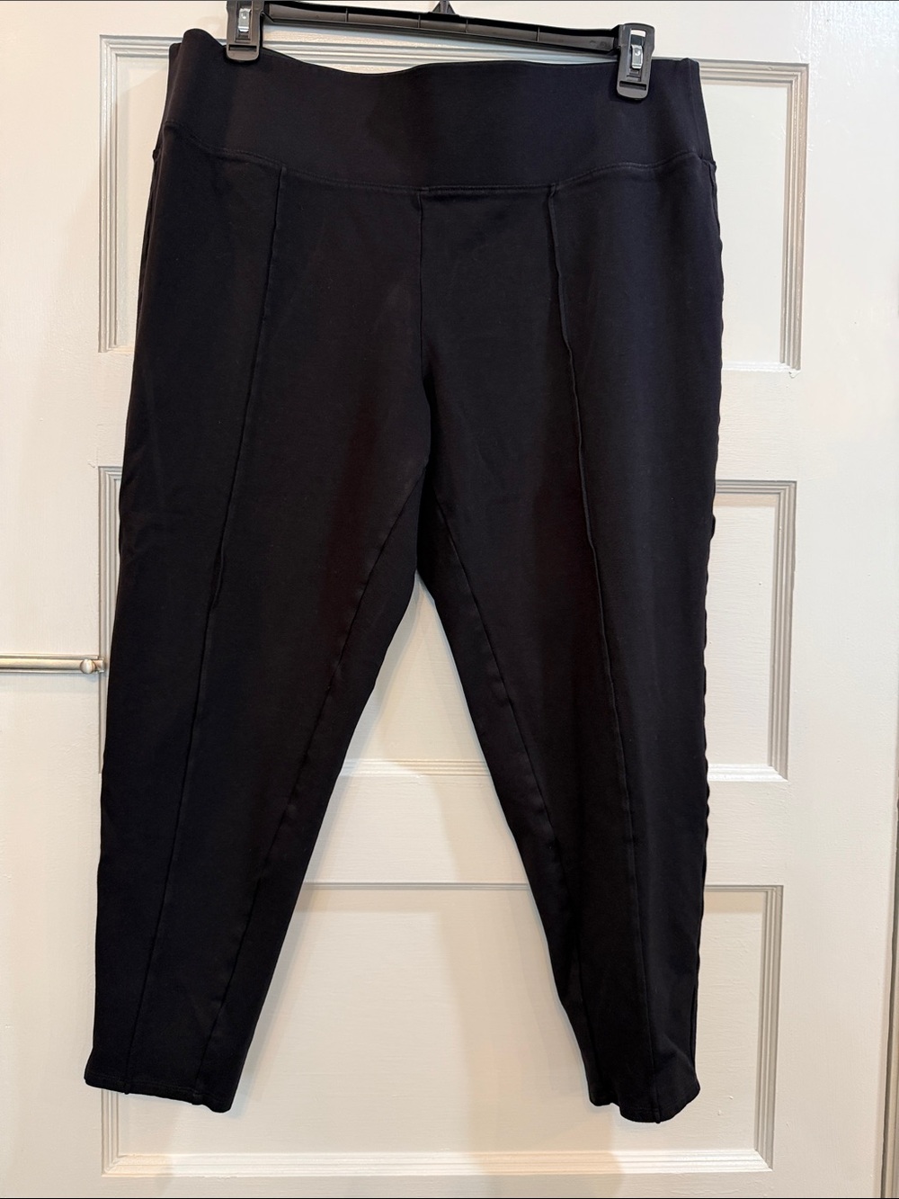 Nine West Black Cropped Ponte Ankle Pants